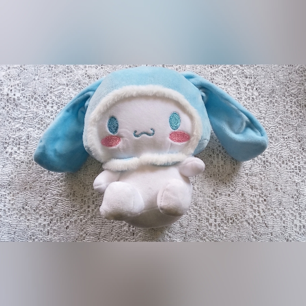 8 IN SANRIO CINNAMOROLL PLUSH STUFFED ANIMAL w/BLUE HOOD